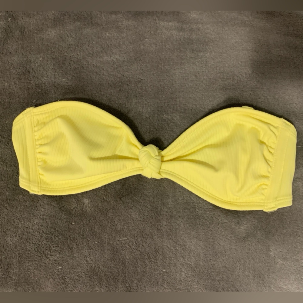 NWOT Xhilaration Strapless Yellow Bikini Top